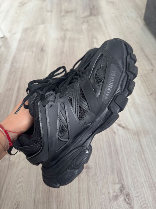 Balenciag*a размер 38