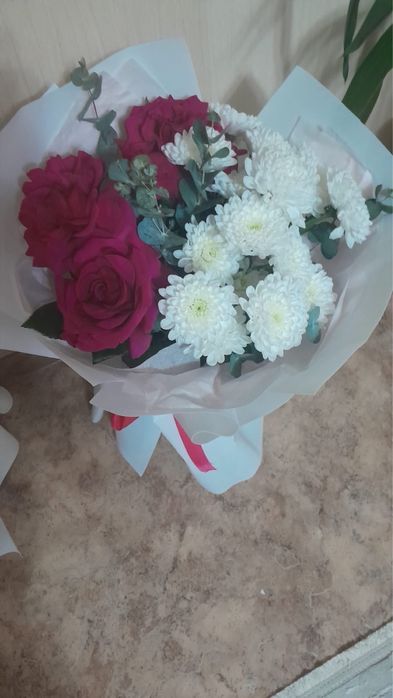 Продам цветы свежие красивые в отличном состоянии