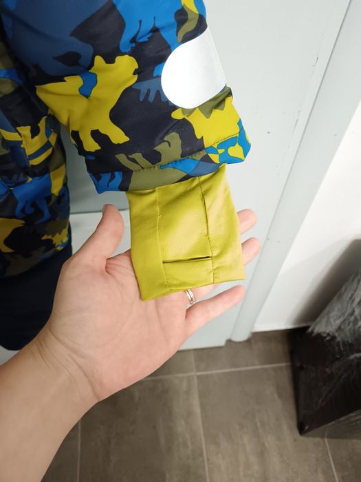 Vând salopeta groasa iarna