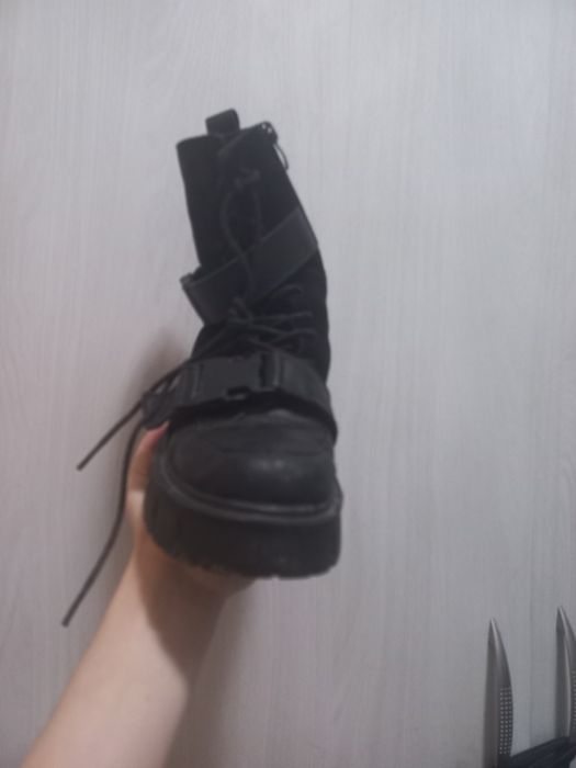 Зимняя обувь кожанная