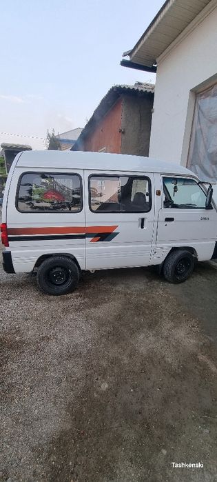 Damas 2    93 730 91 00