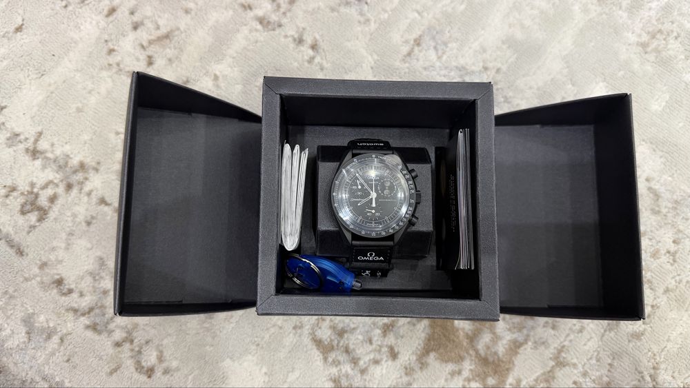 Swatch Omega mission to the moon