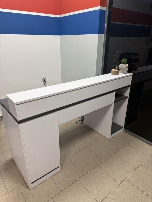 Офис обзавеждане в отлично състояние