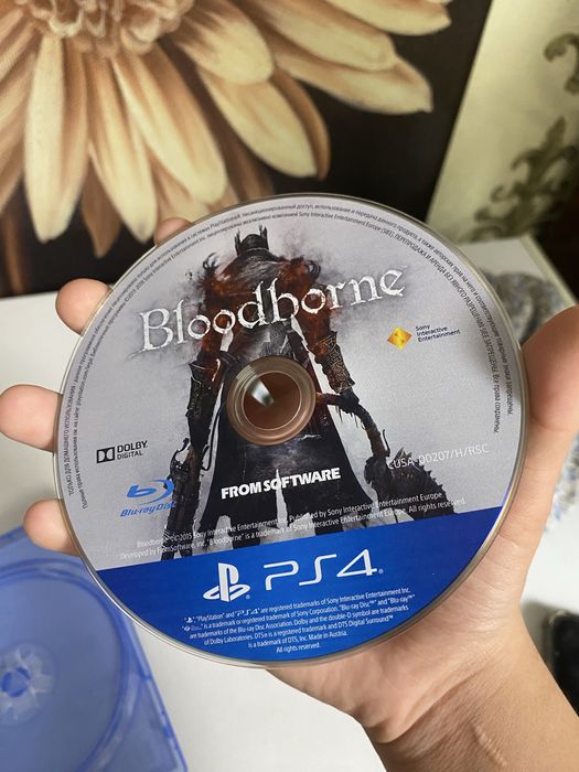 Продам диск bloodborne в отличном состояний