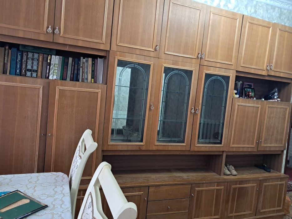 Гарнитур в хорошем состояний