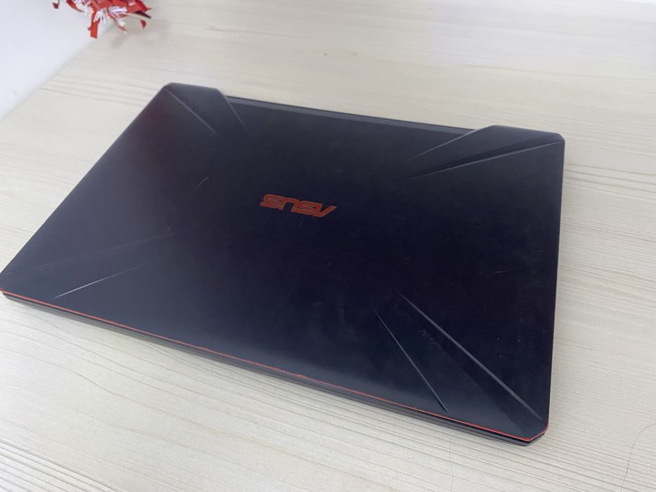 ASUS TUF Gaming fx504