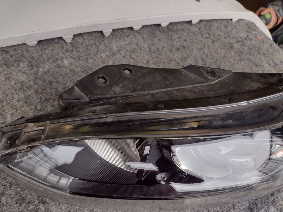 Kia Ceed Фар след 2018