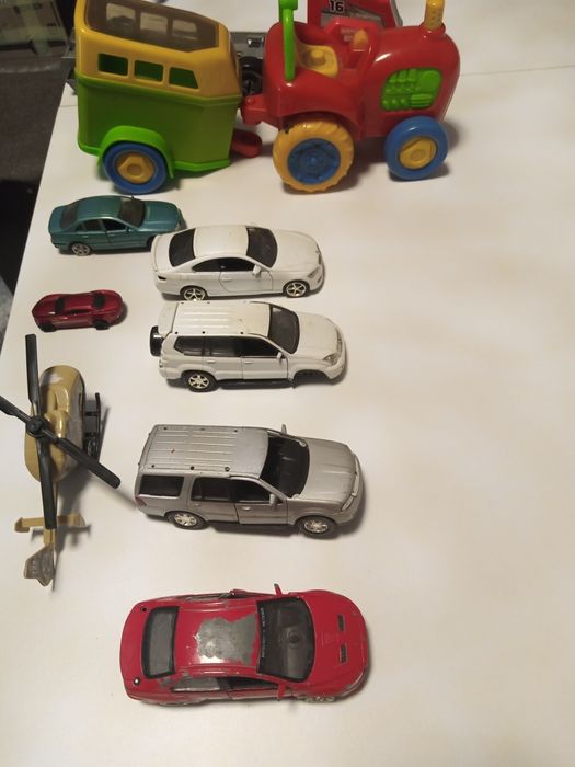 Игрушки, конструкторы, мозайки, пазлы