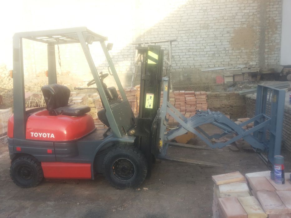 Киповой толкатель для кар.(кара,автопогрузчик, kara)