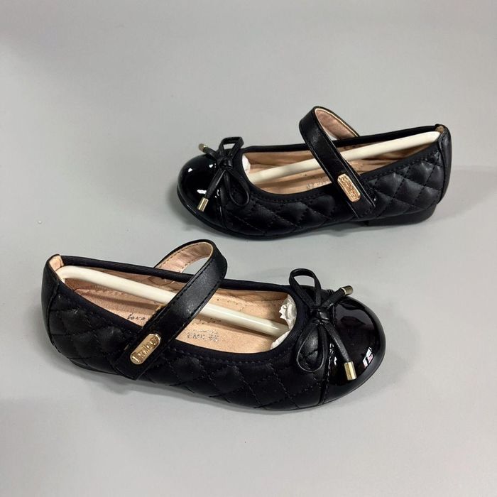 Туфли новые детские