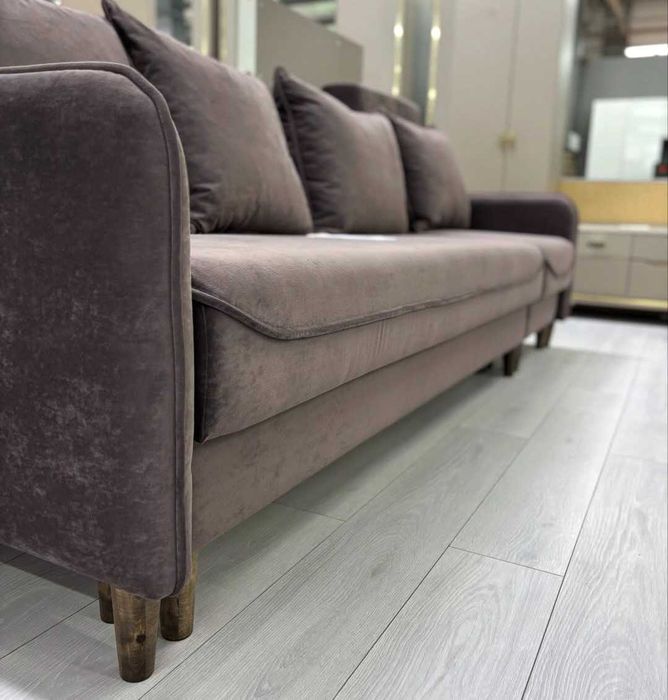 Продам Диван с атаманкой