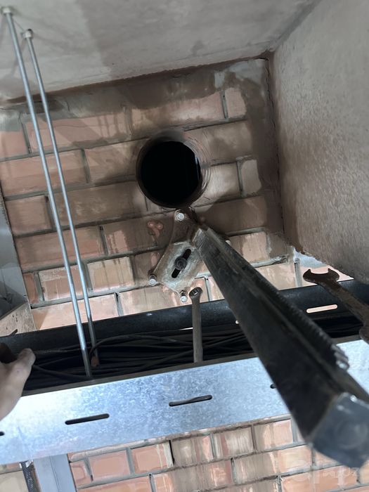 Beton teshish, beton kesish va perferator xizmatlari.