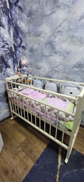 Продам манеж детский с матрасом