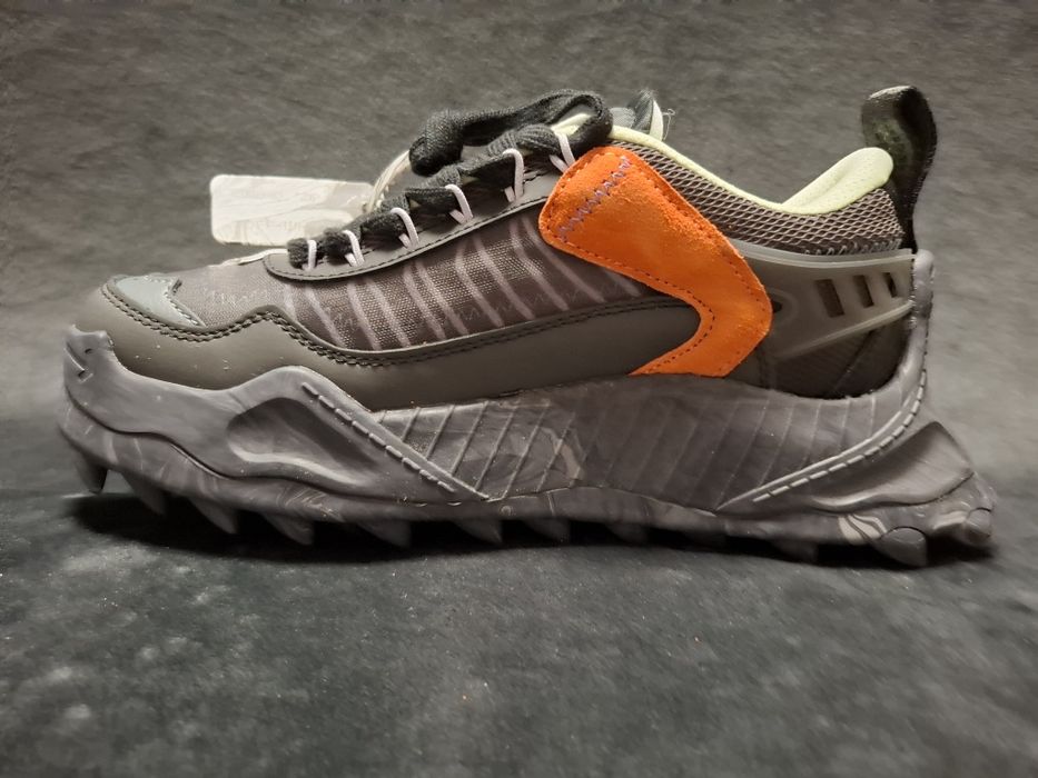 Off white odsy 1000 .  40 , 41 , 42