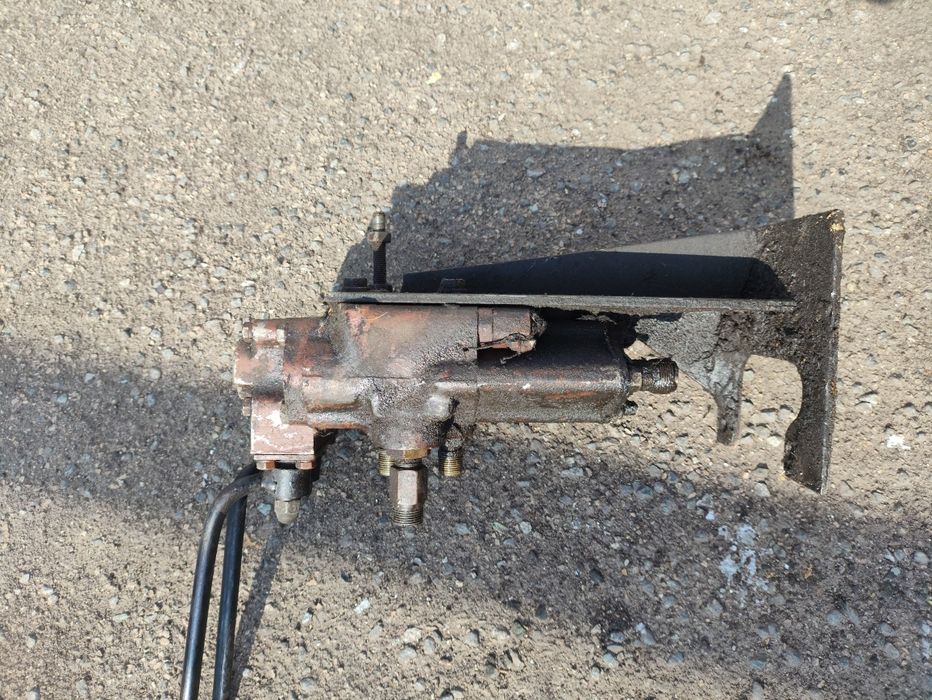 Распределитель б/у