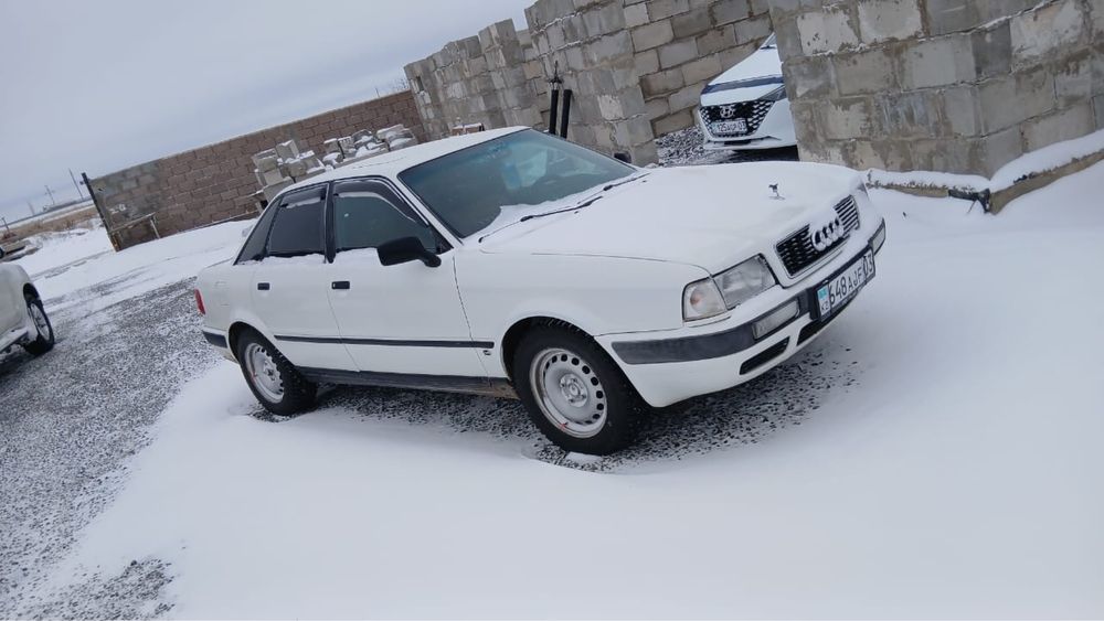 Продам ауди б4 93г