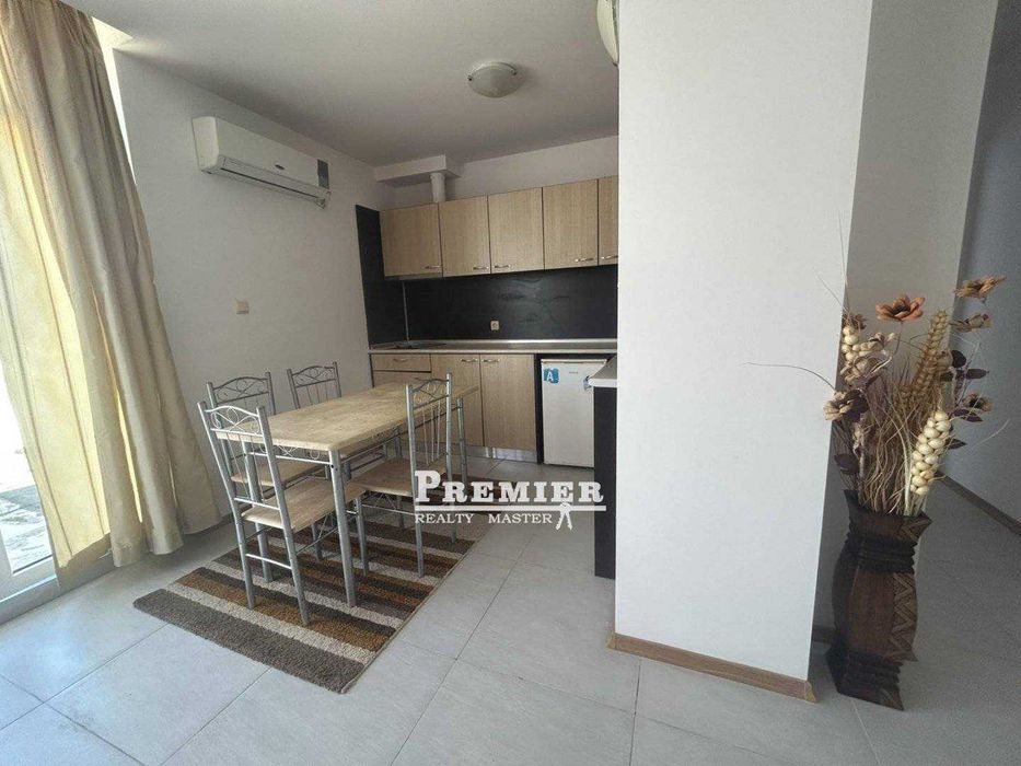 Продава се Двустаен апартамент в к.к. Слънчев бряг - 56 кв.м за 574 €/кв.м - Снимка #3