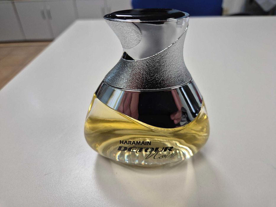 Apa de parfum Al Haramain Detour Noir original