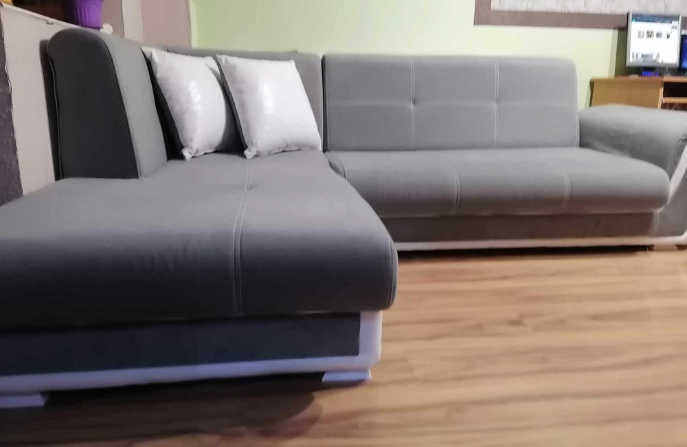 Диван с клик-клак механизъм , сив + бяла кожа , ляв