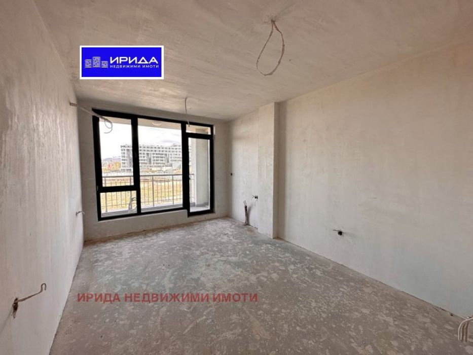 Тристаен апартамент в Манастирски ливади