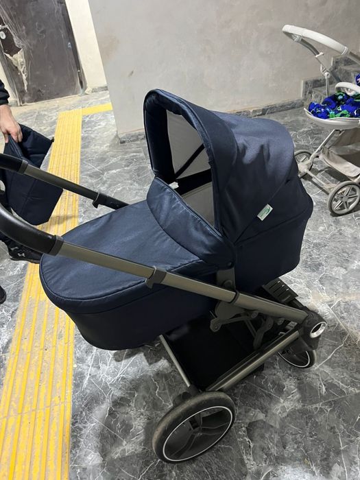 Коляска детская 3 в 1