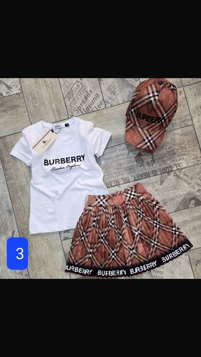 Compleuri pentru fetițe