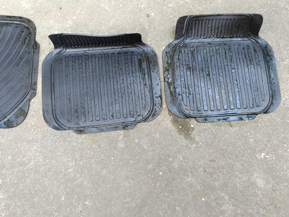 гумени стелки за форд 1,25 DURATEC 2016