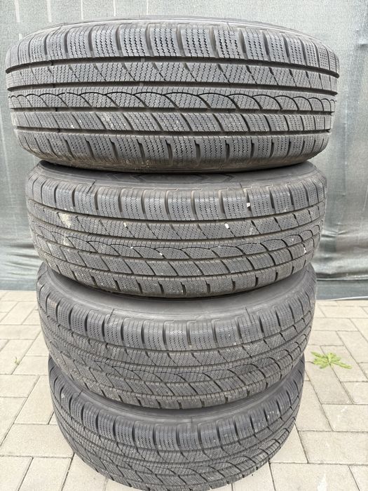 Jante Audi Q5 cu anvelope aproape noi de iarna