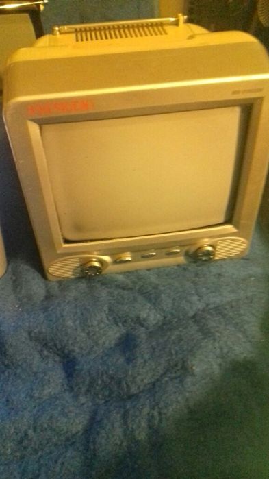 Mini CRT-uri defecte de colectie alb-negru