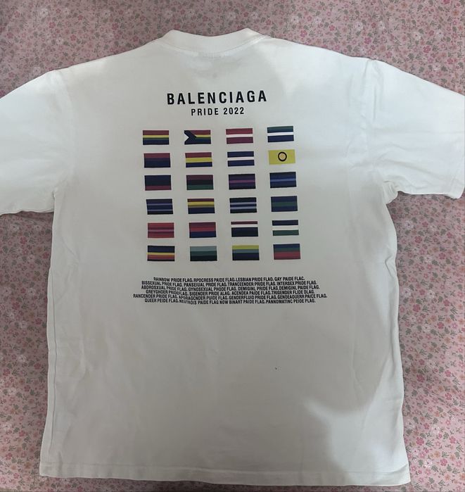 футболка Balenciaga