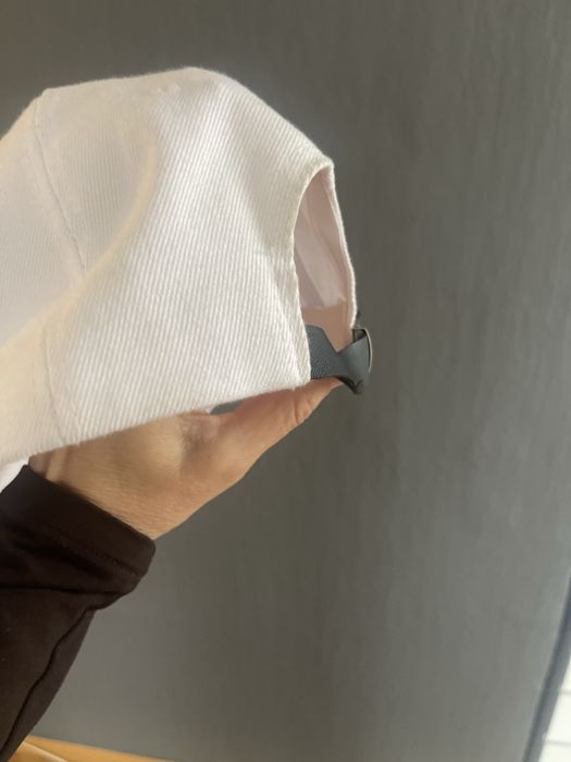 Guess Бяла Шапка