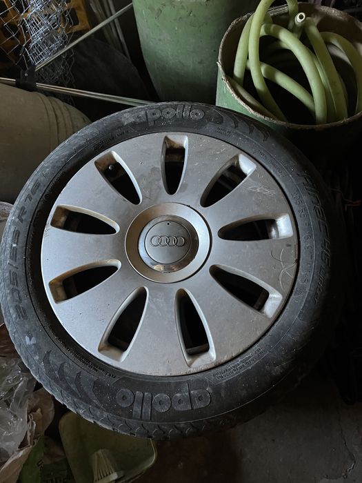 Roti M+S Audi , cu jante “Stock” 16”