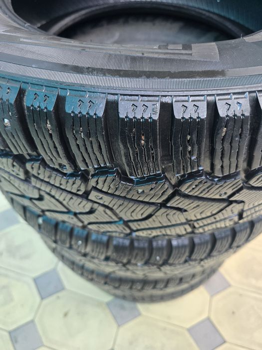 Продам Шины Pirelli