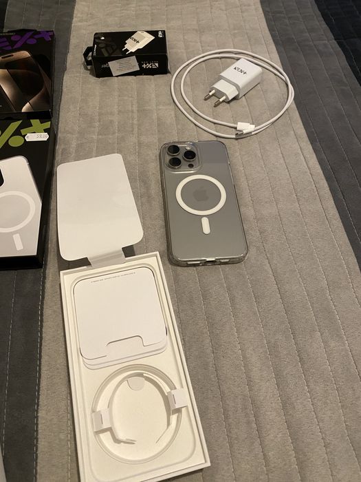 iPhone 15 Pro Max 512GB Natural Titanium Като НОВ