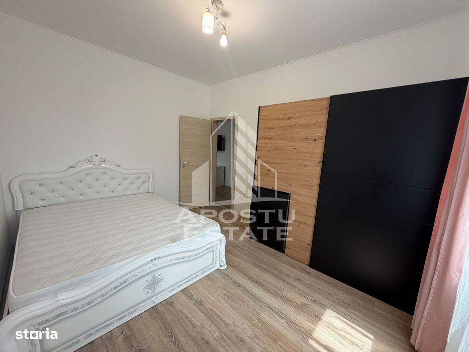 Apartament cu 2 camere de vânzare , 2 locuri de parcare, Dumbravita