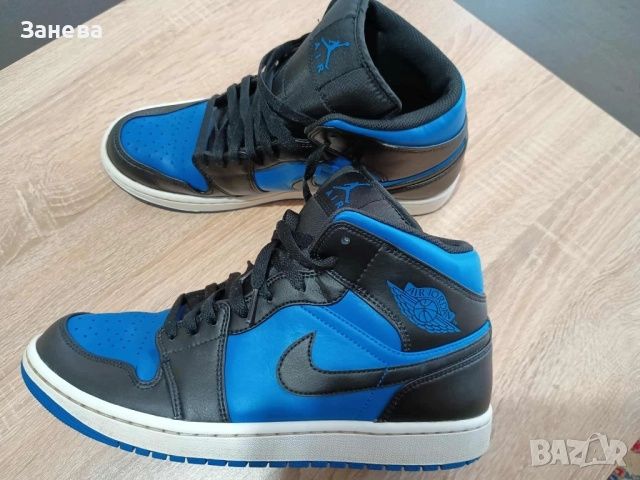 AIR JORDAN 1 MID размер 44