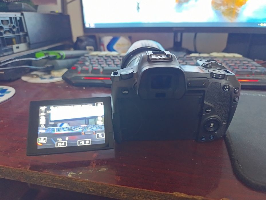 Canon R tez sotiladi