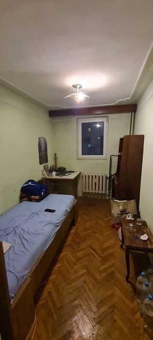 OCAZIE! Pacurari Ap. 3 cam decomandat et 4din10 intermediar