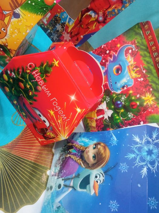 Бумажные коробки для конфет