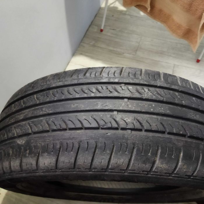 4 летни гуми 195/60 R15  25 лв/бр