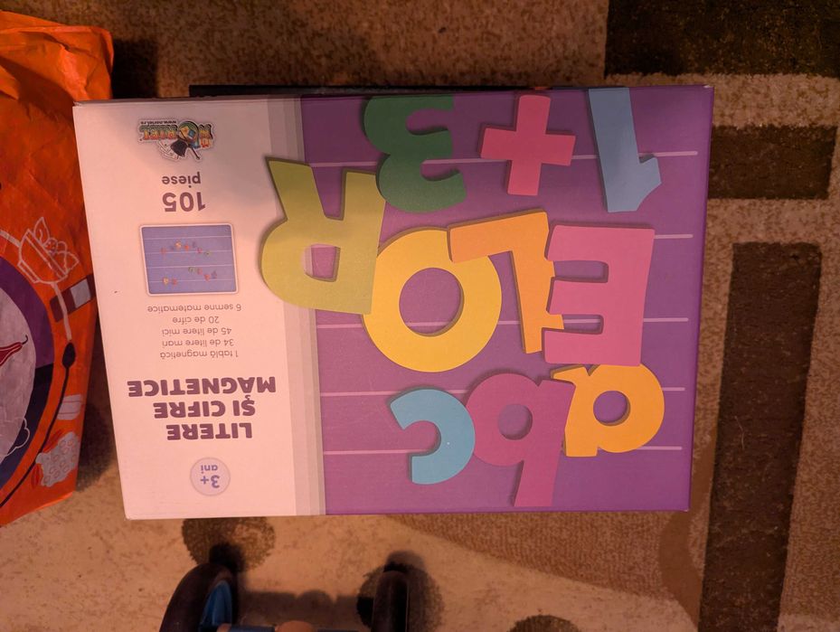 Set jucării copii, masinute + puzzle-uri educative – stare perfecta