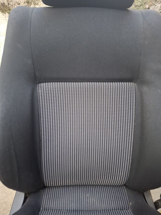 Предни седалки голф 4