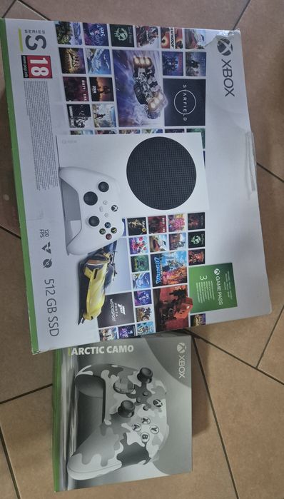Xbox Series S 512GB nou + controller original Arctic Camo nou!