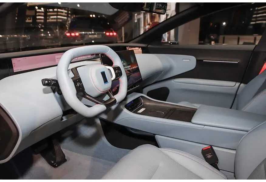 AVATR 12 4WD max pod zakaz