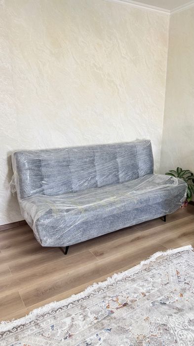ПРОДАЮ, новый диван