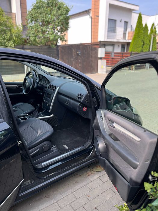 Vând urgent Mercedes A160 BlueEFFICIENCY, 1.5 benzină, 70 CP, Euro 5, 2009