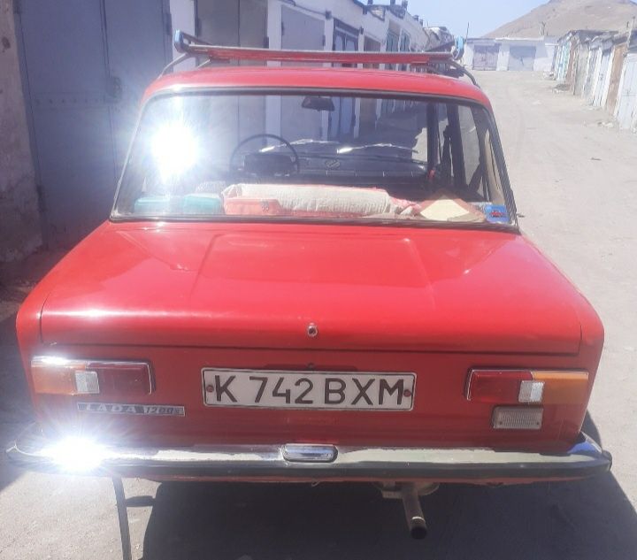 Продам ретро автомобиль жигули  21013