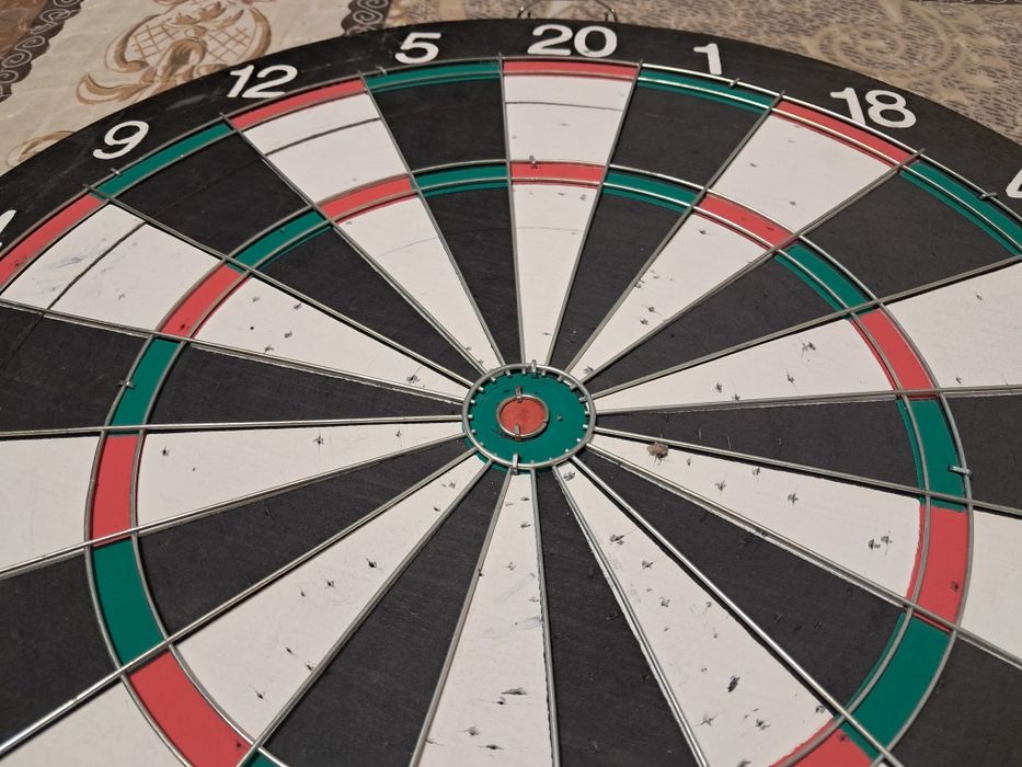 Дартс с дротиками, диаметр 41см.