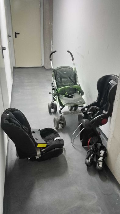 Pachet copii 0-8 ani (conține scaun de mașină Britax Römer, scaun de bicicletă, cărucior și patine)