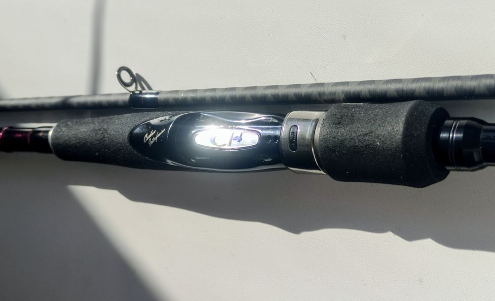 Спиннинг Shimano.